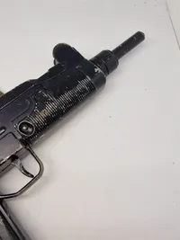 UZI replica