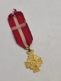 Originalt 16 års anncinitetstegn