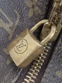 Klassisk Louis Vuitton-rejsetaske i modellen Keepall 60
