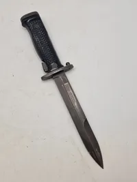 Original M/62 skyttegravskniv.