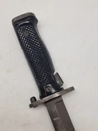 Original M/62 skyttegravskniv.