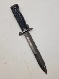 Original M/62 skyttegravskniv.