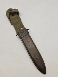 Original M/62 skyttegravskniv.