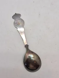 Sæt originale royale skeer