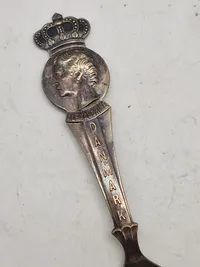Sæt originale royale skeer