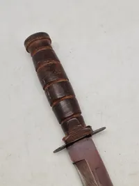K-Bar kampkniv