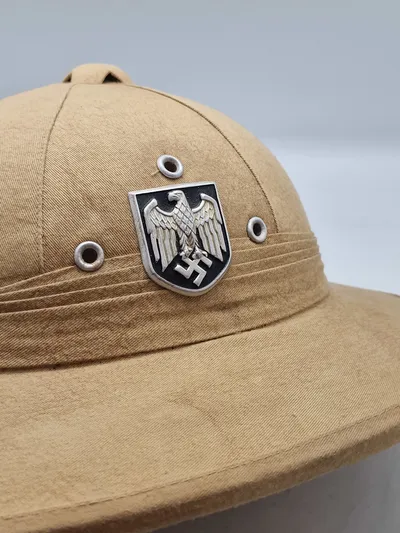 Afrikakorps hjelm - efterkrigs