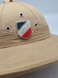 Afrikakorps hjelm - efterkrigs