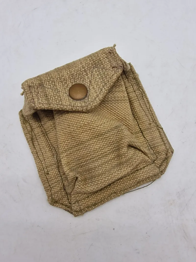 Original ammunitionstaske for Webley, Enfield, Colt o.a.