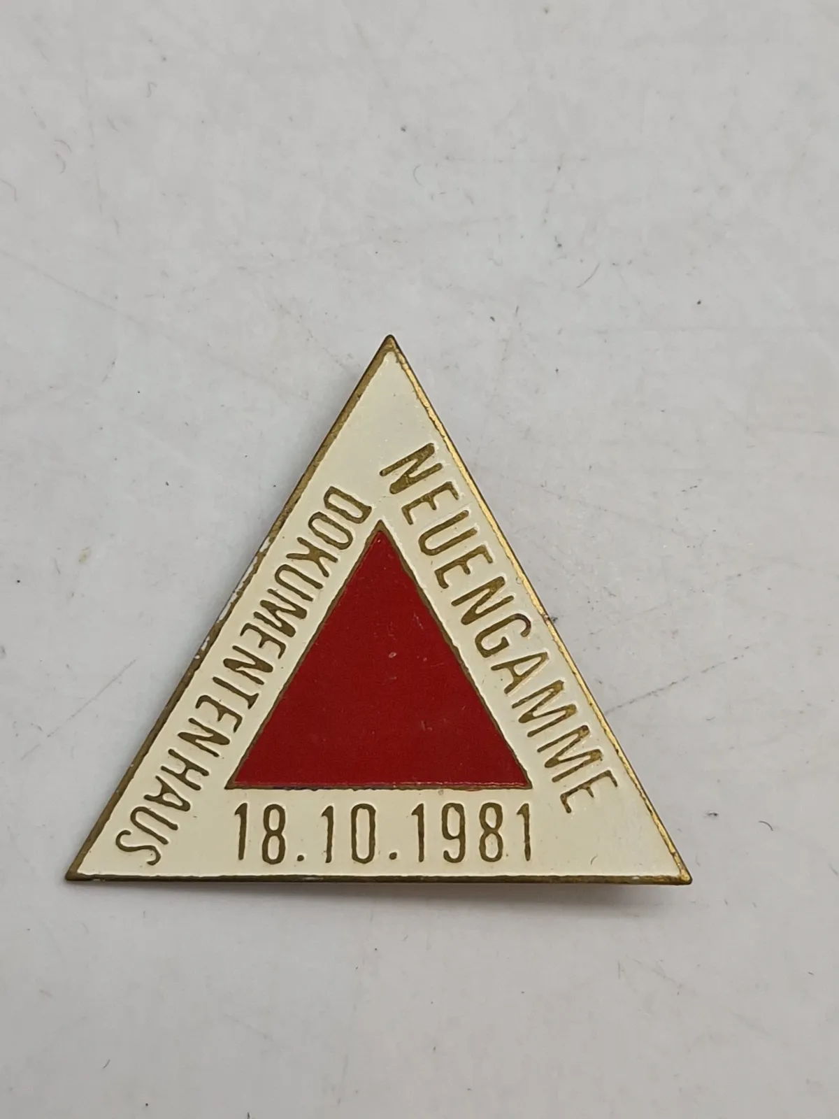 Original Neuengamme pin