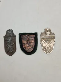 Samling skjold - efterkrigs