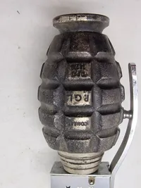 Granat formet som lighter
