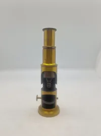 Originalt 1800 tals mikroskop, virker