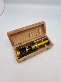 Originalt 1800 tals mikroskop, virker