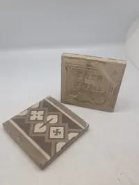 Sjældne originale tyske klinker, brugt på Luftwaffe kaserner
