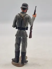 Veludført model af tysk soldat