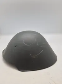 Sjælden original tysk NVA paradehjelm, plast