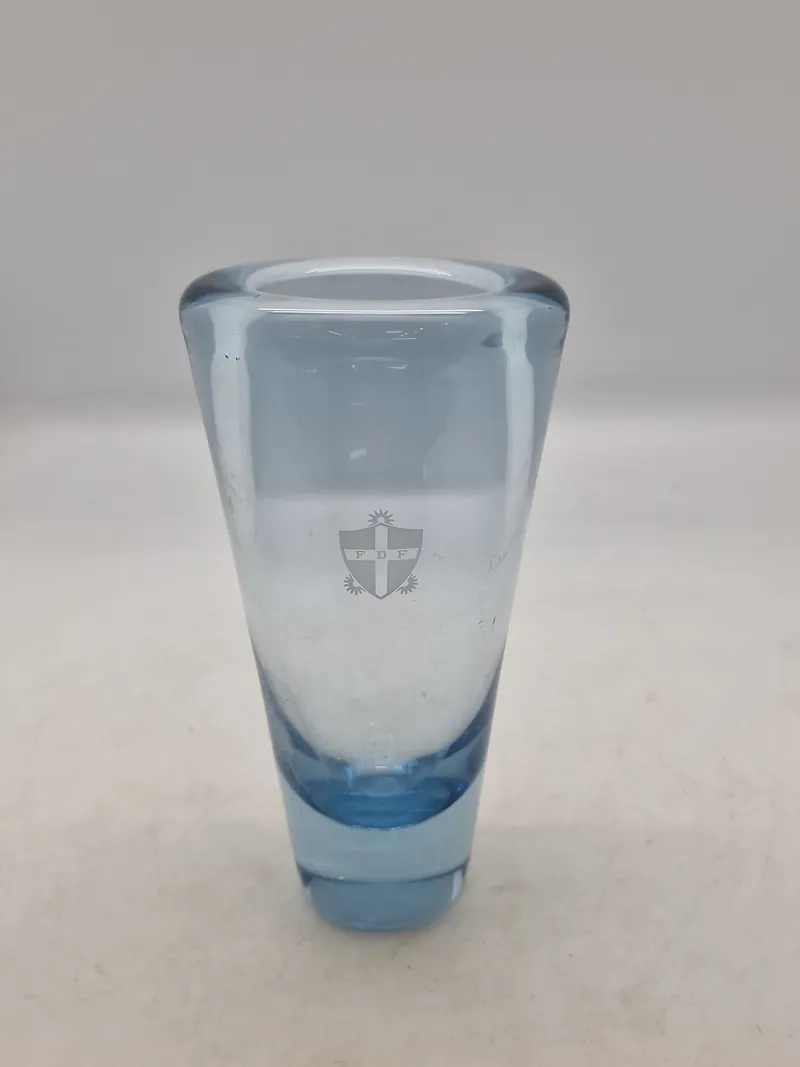 Holmegaard vase med spejderlogo