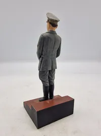 Veludført model af Adolf Hitler