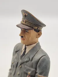 Veludført model af Adolf Hitler