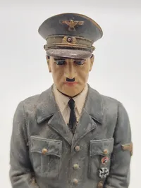 Veludført model af Adolf Hitler