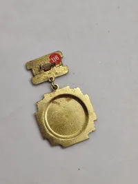 Original medalje tildelt de brandfolk som deltog i slukningen ved Tjernobyl ulykken