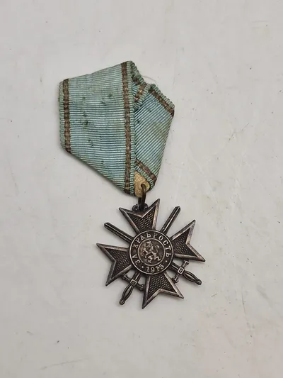 Original Bulgaria Royal Military Soldier Cross for BRAVERY Medal World war I Order