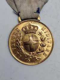 Original italian The Gold Medal of Military Valour
