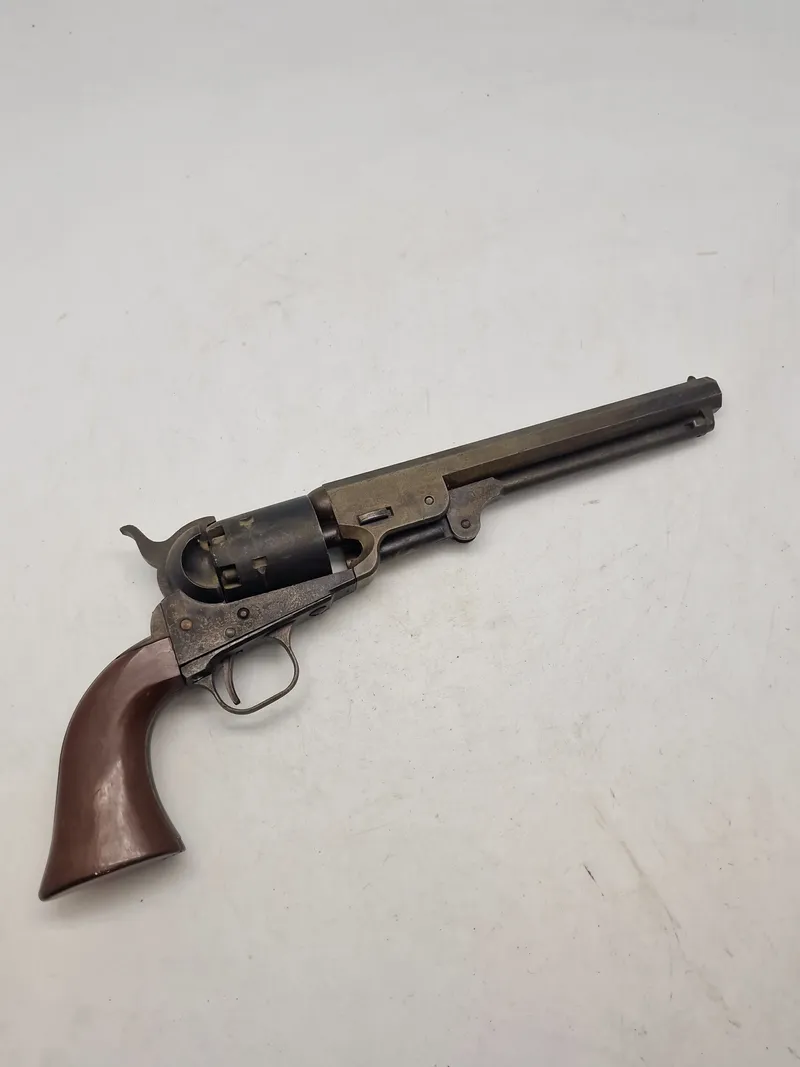 Denix revolver - Colt