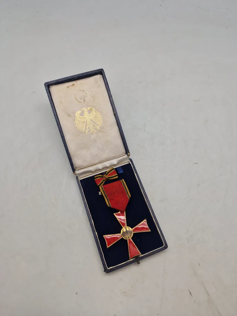 Originalt Germany, Federal Republic. An Order Of Merit, Cross Of Merit For Men On Employment Jubilee Ribbon 1957-1966