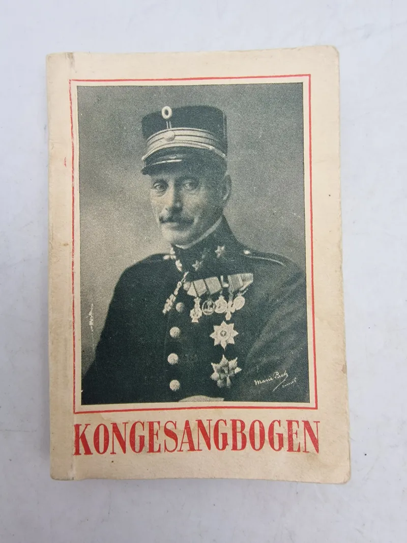 Original dansk kongesangbog WW2
