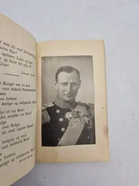 Original dansk kongesangbog WW2
