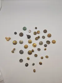 Samling diverse knapper