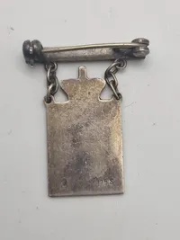 Samling Kong Christian X effekter, herunder kongemærker lavet af Georg Jensen