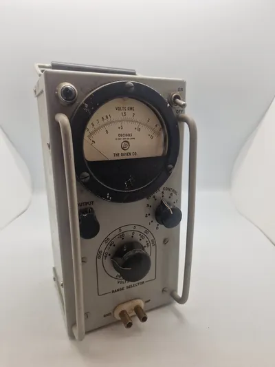 Originalt multimeter fra det amerikanske forsvar