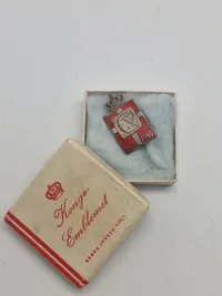 Originalt Georg Jensen kongemærke med æske (Herre)
