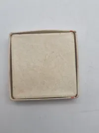 Originalt Georg Jensen kongemærke med æske (Dame)