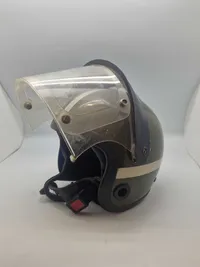 Original Bundeswehrhelm.
Krad Melder Helm