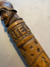 Sjælden original tysk vandrestok fra 1943 - tilhørende en dansker. Bemærk den tyske soldat på toppen