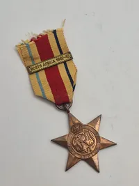 Original ww2 The Africa Star, med spange med navn Gurkas