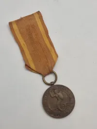 Original Medalje for Warszawa 1939-1945" (polsk: Medal za Warszawę 1939–1945) -  Den blev tildelt for at mindes aktiv deltagelse i forsvaret af Warszawa i 1939 mm.