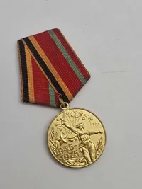 Original Jubilæumsmedalje "Tredive års sejr i Den Store Fædrelandskrig 1941–1945