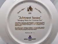 Original Royal Copenhagen samleplatte fra serien "Den Kære Familie".