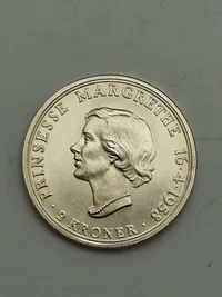 dansk 2-kronemønt fra 1958, udstedt i anledning af Prinsesse Margrethes (nu Dronning Margrethe II) 18-års fødselsdag.