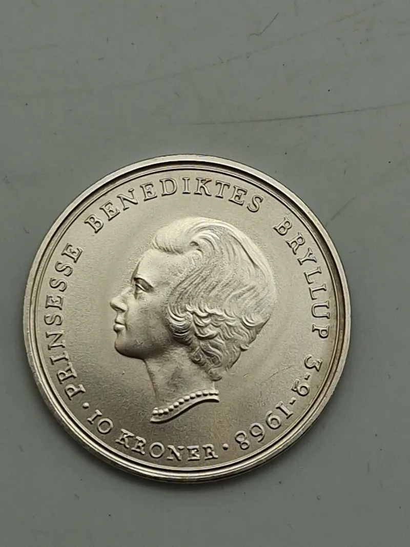 dansk 10-kronemønt, der blev udgivet i anledning af Prinsesse Benediktes bryllup den 3. september 1968.