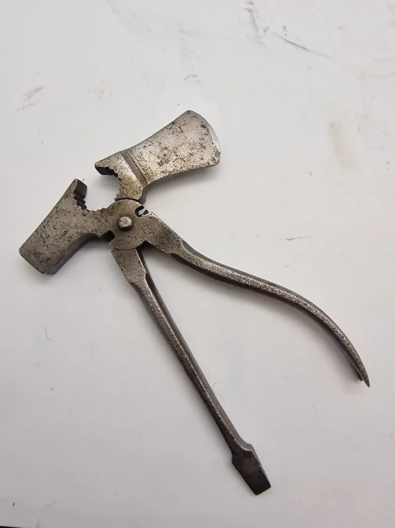 Originalt Wehrmacht pioneer combination tool