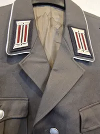 Original uniformsjakke DDR NVA - Wachregiment Feliks Dzierzynski