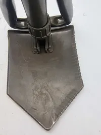 Feltspade med hylster
