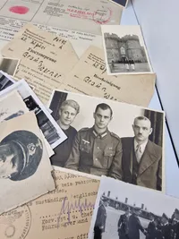 Stort originalt Kriegsmarine lot fra samme mand , Badge efter 45
