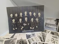 Stort originalt Kriegsmarine lot fra samme mand , Badge efter 45